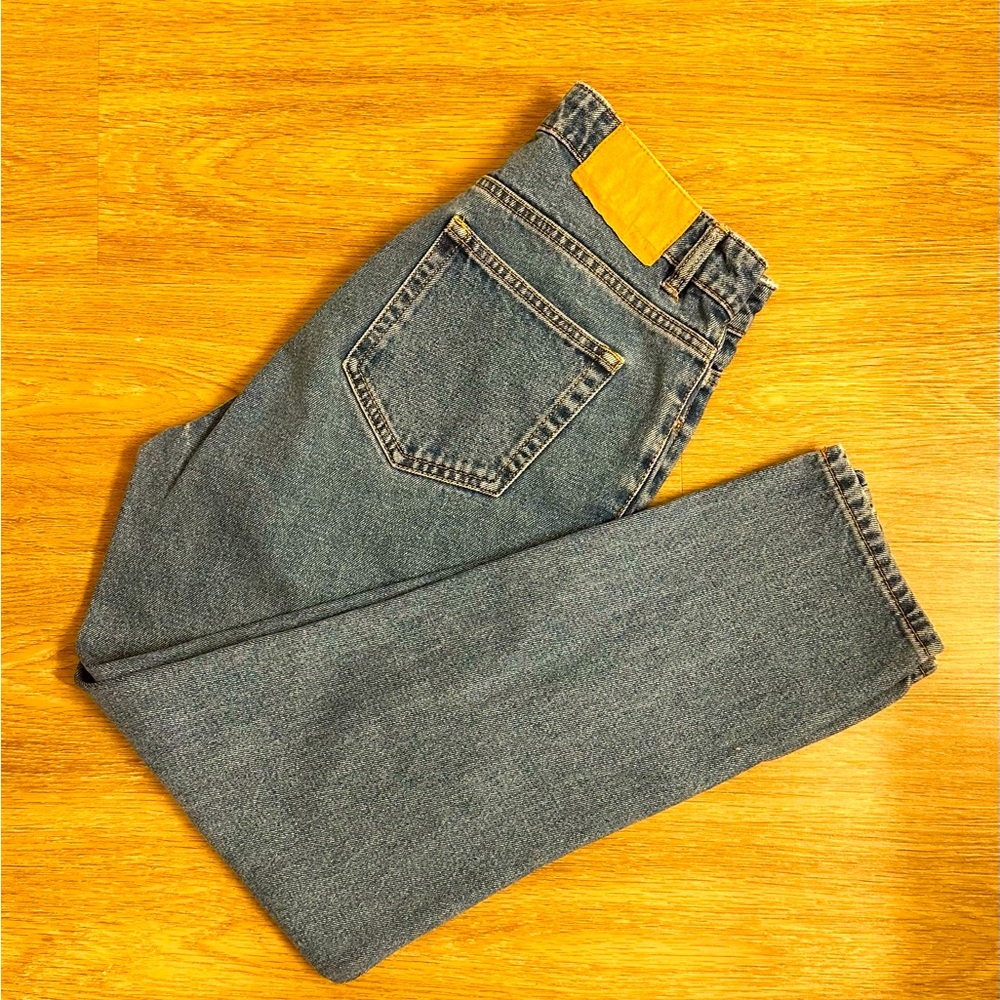 ZARA mom fit jeans